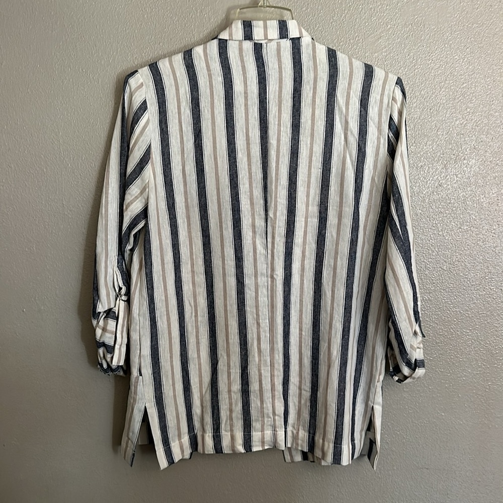 Striped blazer - Picture 6 of 7
